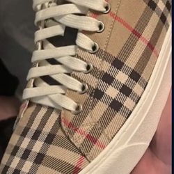 Burberry Shoes 
