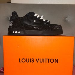 Louis Vuitton Black Crystal Embellished Trainer Sneakers – Size 43