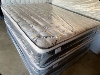 Mattress Pillow top At Low Prices ✨in plastic✨ ⭐️Queen $170 ⭐️Full $150 ⭐️Twin $120 ⭐️King $280 ⭐️Cal King $280 🚚Delivery available