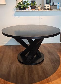 Round Wood Dining Table