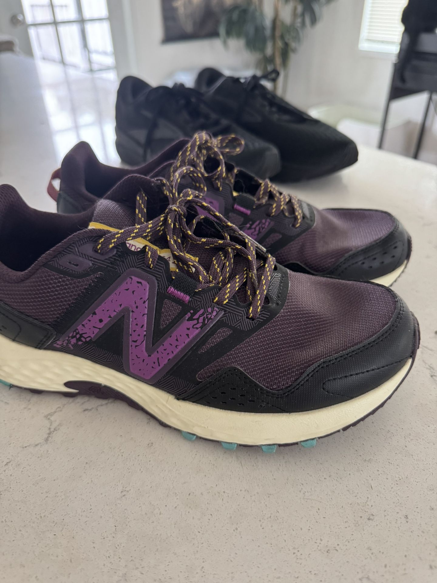 New Balance Size 9 Women’s