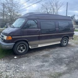 2003 Dodge Ram Van