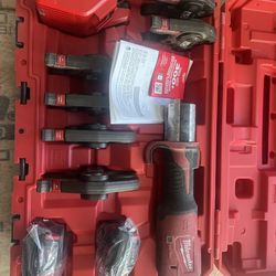 Milwaukee 2922-22 M18 FORCE LOGIC Press Tool