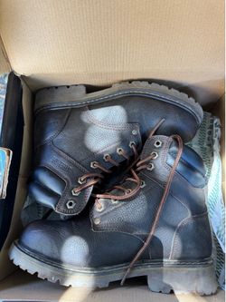 Boots steel toe size 7.5 make offers $$$
