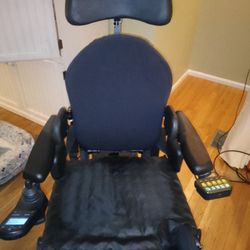 Power Wheel Chair Qi700m