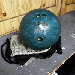 Vintage Columbia 300 Bowling Ball