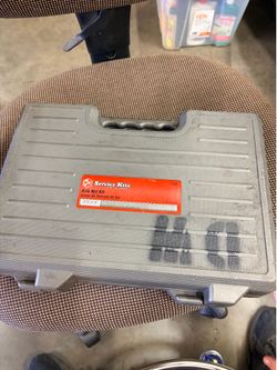 Axle nut socket set