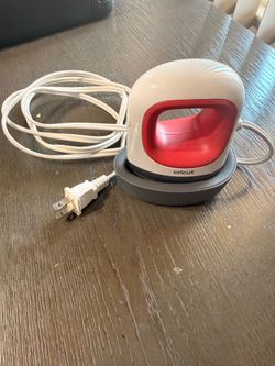 Cricut Iron mini