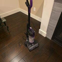 Vacuum Cleaner