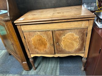 Old Fashioned Wood Cabinet