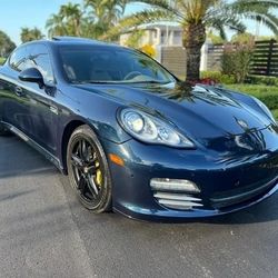2013 Porsche panamera