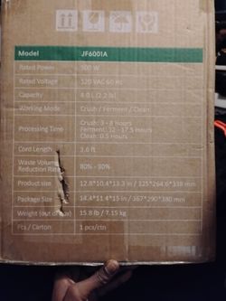 FOOD WASTE COMPOSTER
