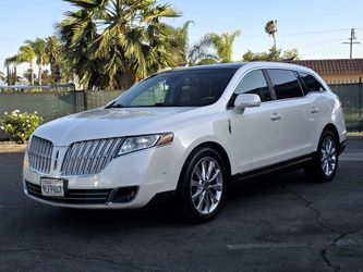 2012 Lincoln MKT