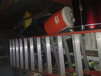 16 ' Step Ladder  Solid In Good  Codition 