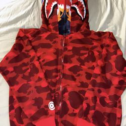 Bape hoodie, size M