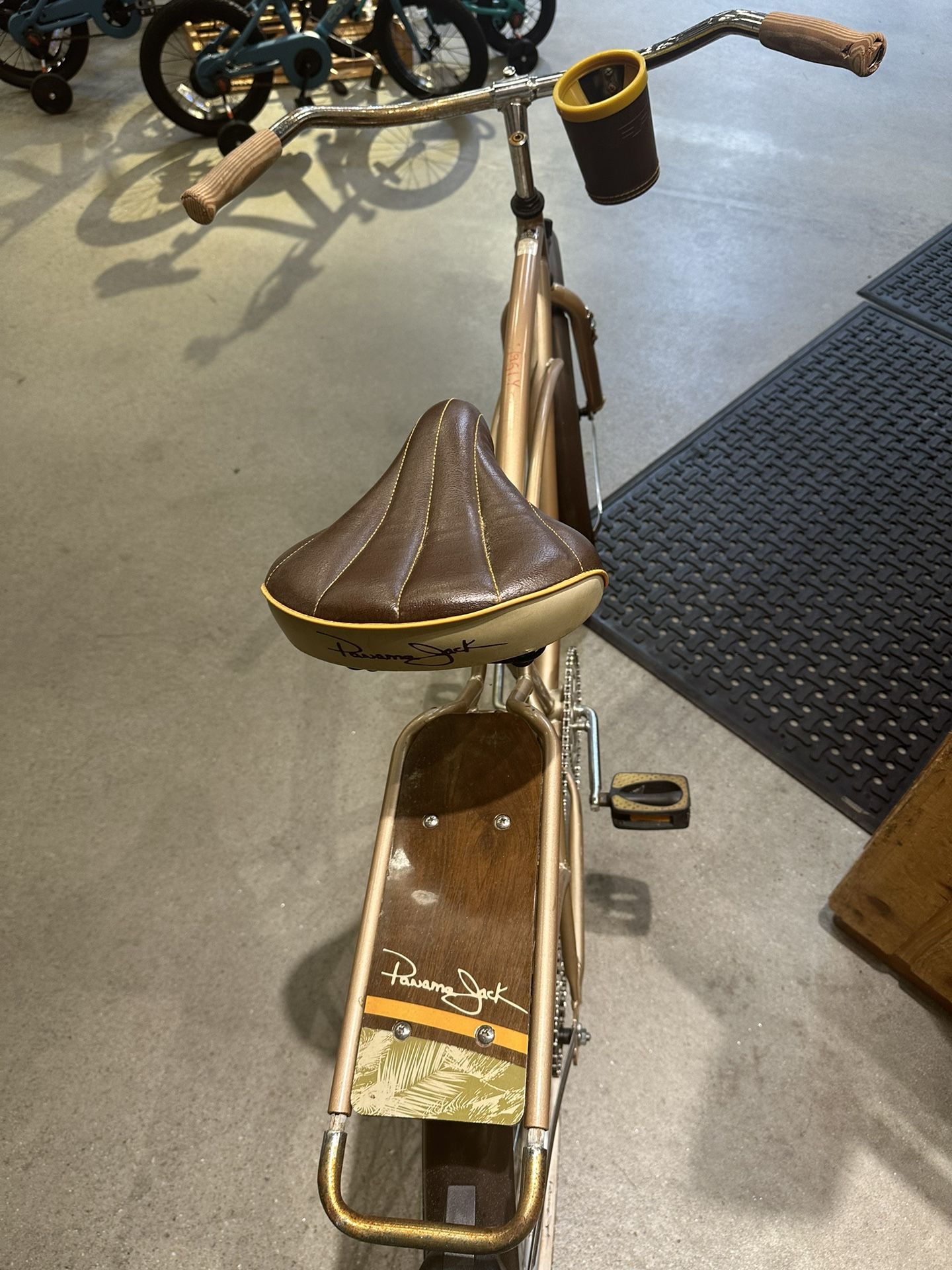 Great Condition - New Serviced Panama Jack Cruiser