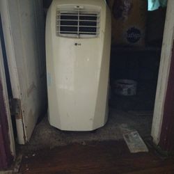 Free Standing Portable Room Air Conditioner 