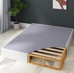 Brand New in Box ZINUS Edgar 8 Inch Wood Box Spring, Mattress Foundation, King Size Not Assembled