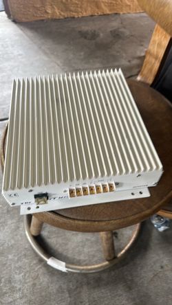 The street machine amp 800wtts