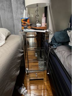 Moving sale !! Mirrored used nightstand