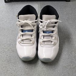 Nike Air Jordan 11 Retro High Legend Blue 2024 Men's Size 9.5 CT8012-104 