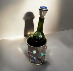 Modern Stainless Steel Wine Bottle Chiller/Decorative Bottle/Stopper