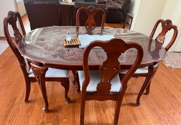 Dining table with 4 chairs