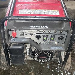 Honda EG 6500 CL Gas Generator 