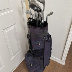 Knight Golf Bag with 12  clubs