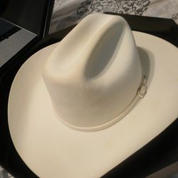 White felt silverbelly Stetson 10X  Shasta  7 1/4 rodeo ready!