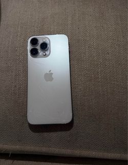 iPhone 14 Pro Max