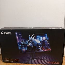 GIGABYTE AORUS FO32U2 32-inch QD-OLED gaming monitor