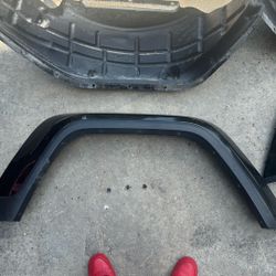 Gladiator Rear Fenders And Inner Fenders 