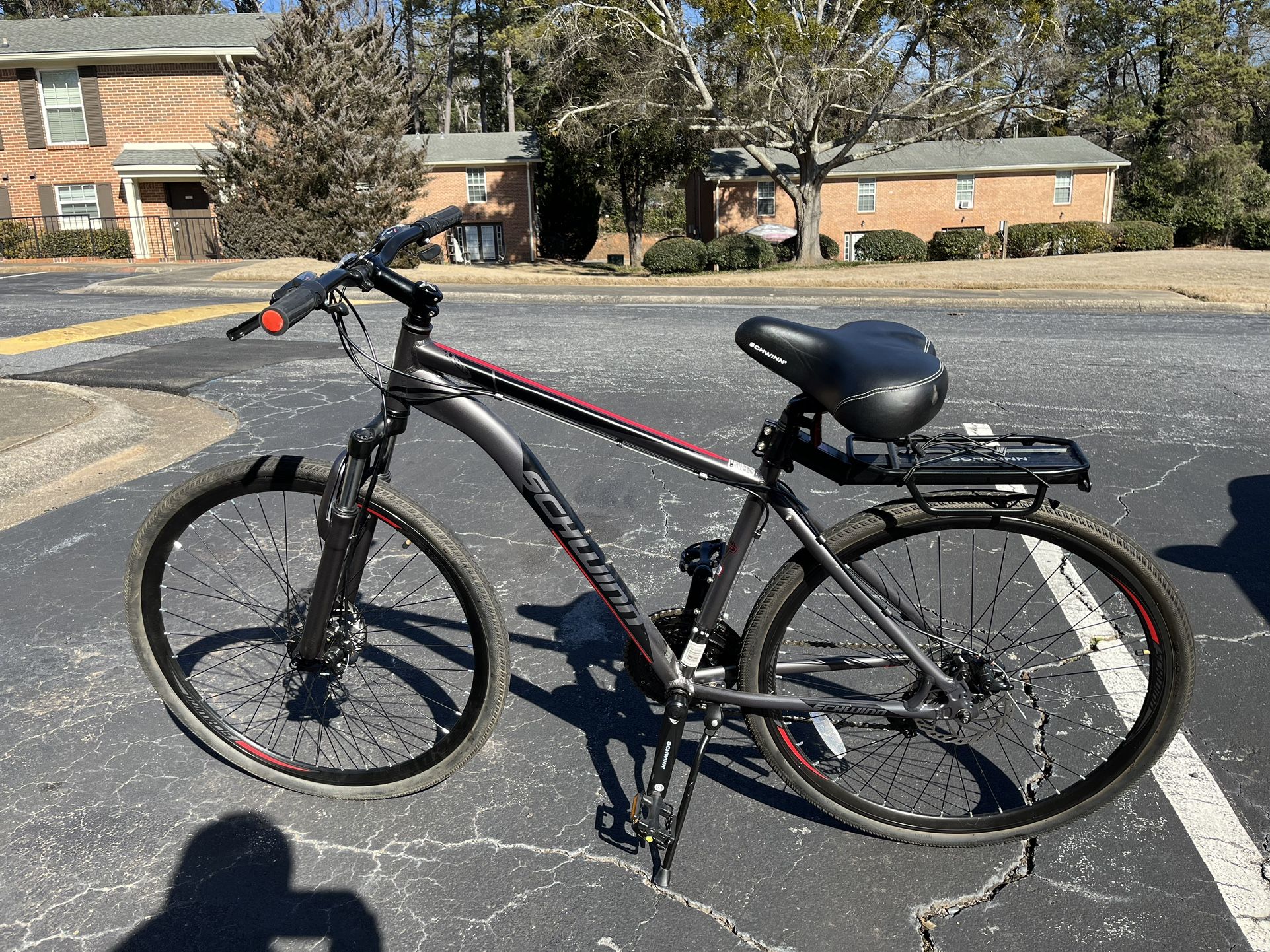 Schwinn Bike Black/Grey/Red