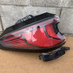Left Tail Light GMC Acadia 2024-25 