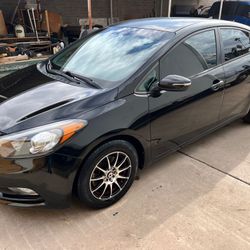 2015 KIA FORTE 4,800 OBO