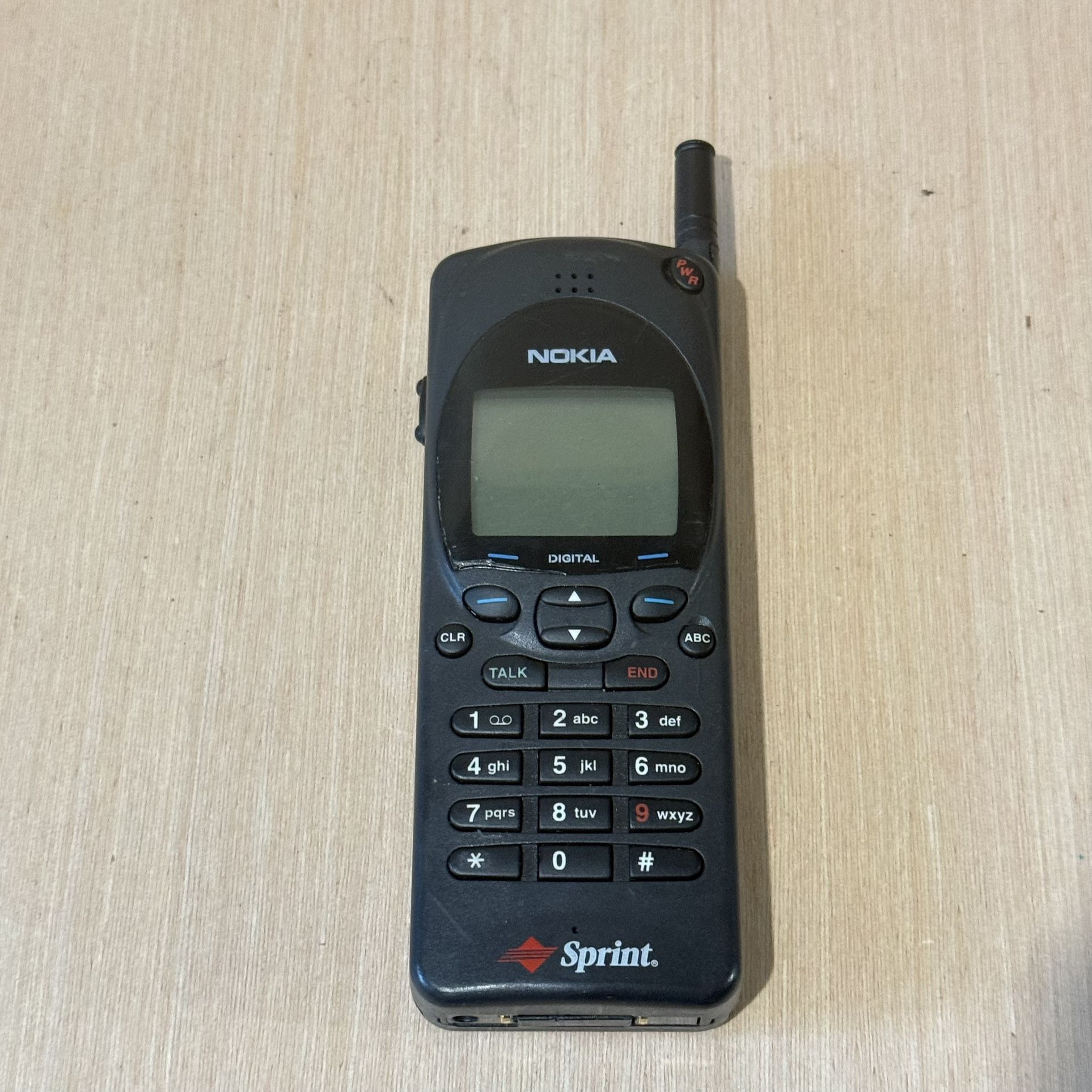 Nokia Vintage Cell Phone Model: 2170 w/Pull Up Antenna Black “UNTESTED”No Charg  