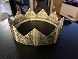 Graduation or birthday crowns