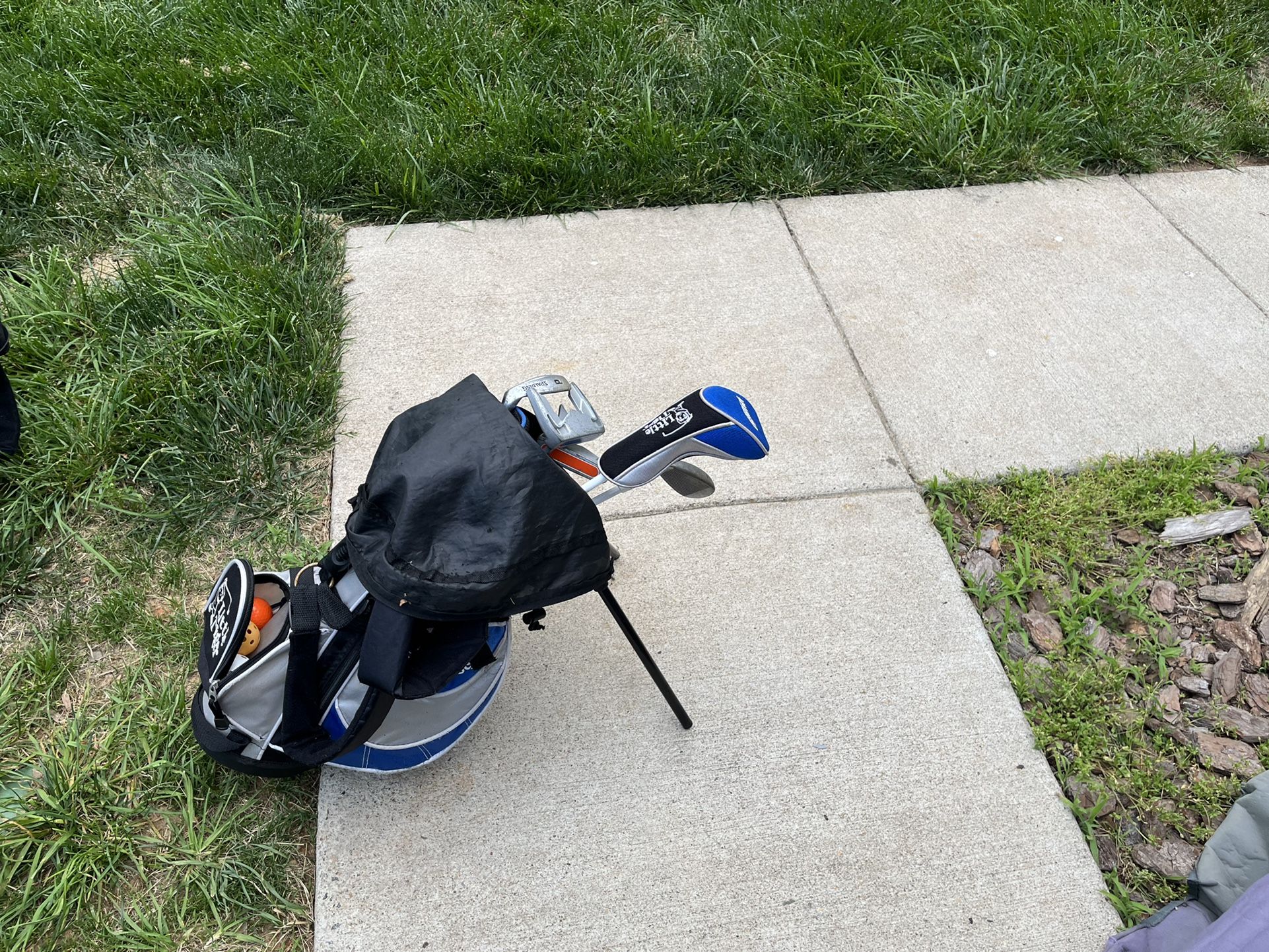 Kids Golf Clubs 