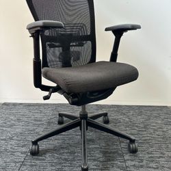 Haworth Zody Task Chair (Black/Brown-Black)