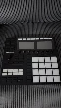 Native Instruments Maschine MK3
