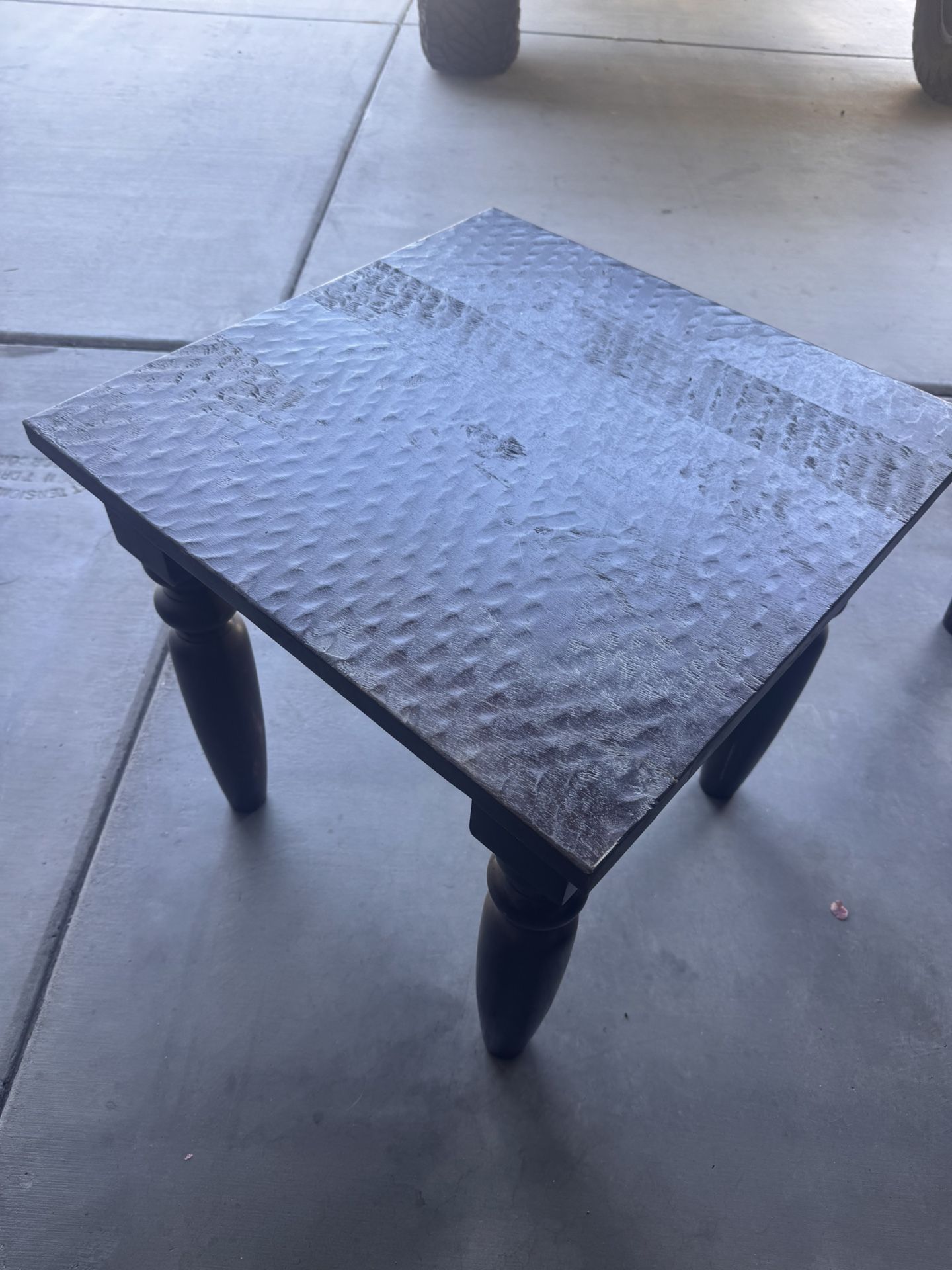 End Table / Nightstand 