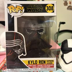 Kylo Ren Figure 308 Supreme Leader Funko Pop! Bobble-head Star Wars