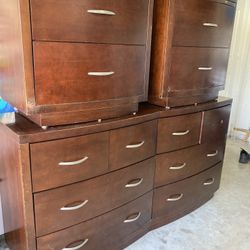 Dresser Set