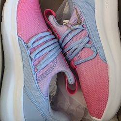 New Girl Adidas Size 2 Big Kids 