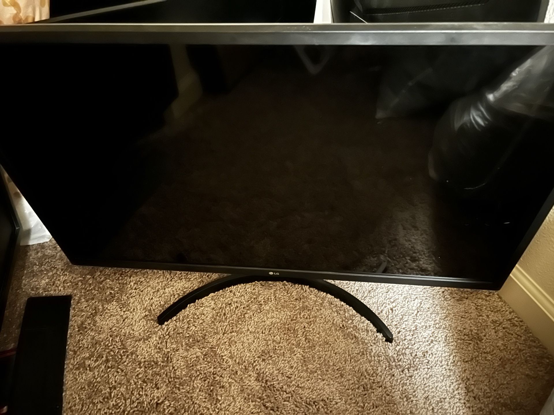 LG Monitor 32” 75hz