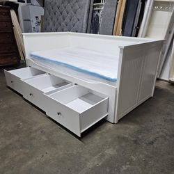 Twin Bed And Mattress 