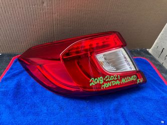 2018 2019 2020 2021 HONDA ACCORD RIGHT SIDE TAIL LIGHT OEM USED