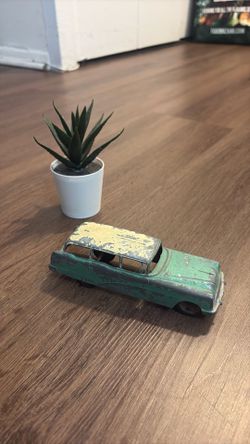 Vintage Lenox 1959 Chevrolet Station Wagon Die-Cast Toy Car – Original – Rare