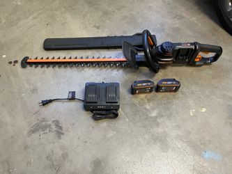 WORX nitro hedge trimmer